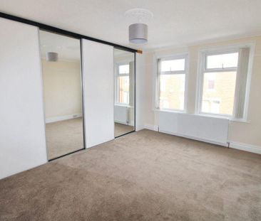 3 bed upper flat to rent in NE6 - Photo 2