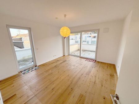 Trier- Ihr Platz zum Ankommen- stilvolle 4-Zimmer-Wohnung mit umlaufendem Balkon, EInbauküche und Tiefgaragenstellplatz auf 137 m², - Photo 5