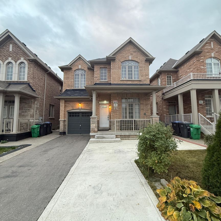 For Lease - 9 Grove End Way, Brampton, Ontario - Photo 1