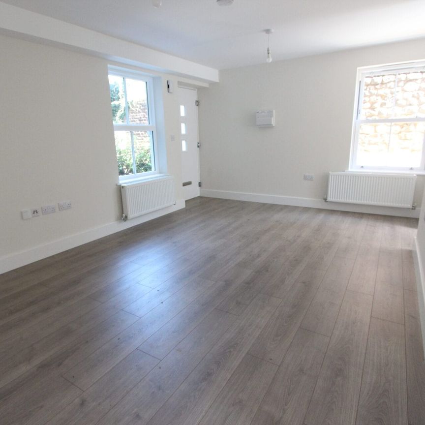 Flat 8, Blake House Peel Street, Maidstone, Maidstone, ME14 2SD - Photo 1