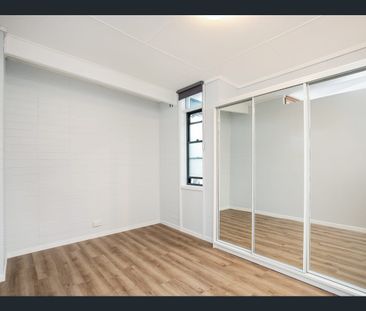 Studio Flat - Utilities Included - Photo 1