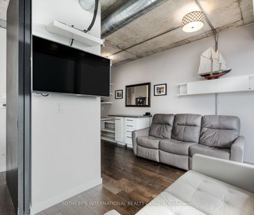 River City I Lofts 51 , #1206 - Photo 2
