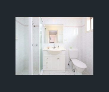 Perfectly Positioned, Easy Living! - Photo 5