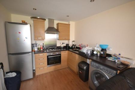 2 bedroom apartment to rent - Photo 5