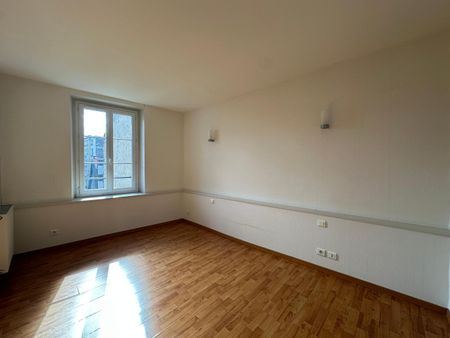 Location Appartement 2 pièces 37m² CLERMONT FERRAND 63000 - Photo 2