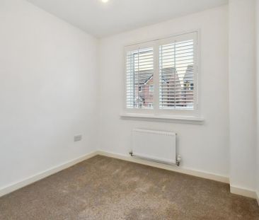 4 bedroom detached house to rent - Photo 5