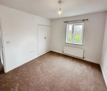 3 bedroom detached house to rent - Photo 2