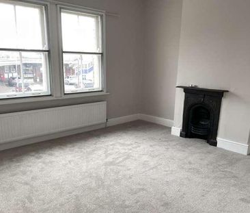 Station Terrace, Twyford, RG10 - Photo 3