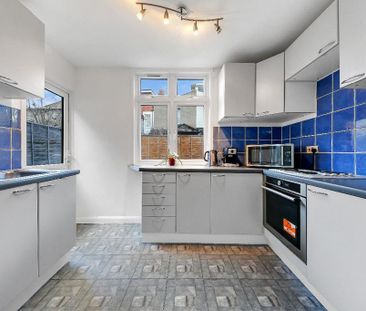 1 bedroom flat to rent - Photo 6