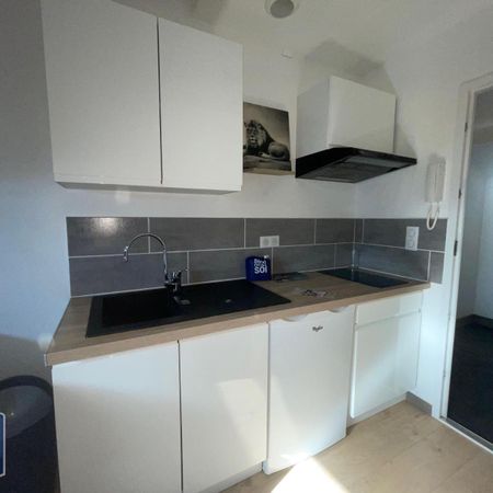 Location Appartement 1 pièce 13m² PERIGUEUX 24000 - Photo 4