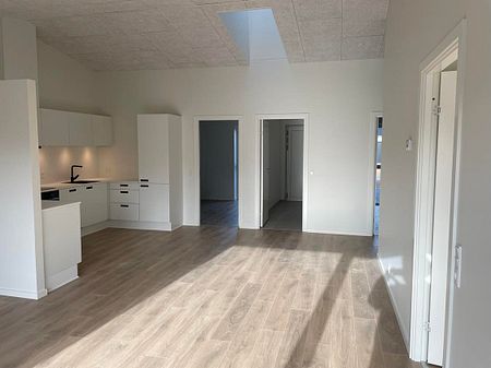 Nyere 4-værelses rækkehus til leje i Ringsted - Photo 2