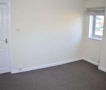 Lincoln Road, Peterborough, Cambs, PE4 - Photo 3