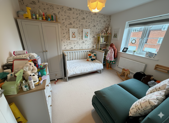 4 bedroom semi-detached house to rent - Photo 1