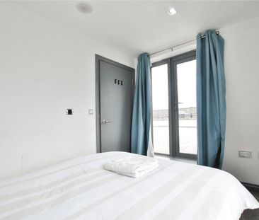 3 bedroom apartment to rent - Photo 1