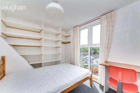 5 bedroom terraced house to rent - Photo 4