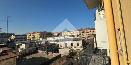 Bilocale in affitto - Photo 2