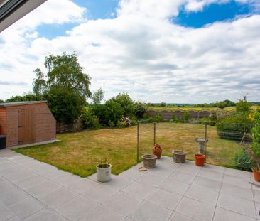 3 bedroom bungalow to rent - Photo 3