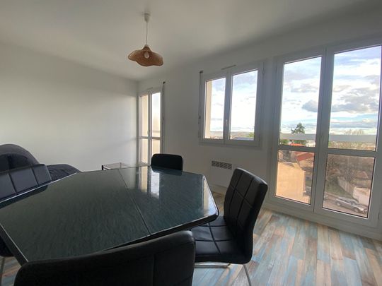 QUARTIER FRANCOIS PERRIN, Studio de 29 m² meublé avec balcon, cave et parking ! - Photo 1