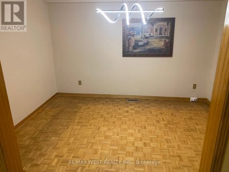 18 DAVID DRIVE - Photo 4