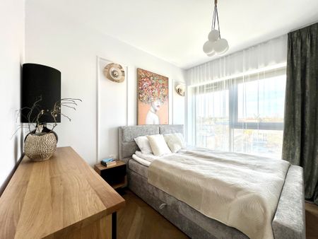 NOWOCZESNY APARTAMENT W ŚCISŁYM CENTRUM MIASTA ! - Zdjęcie 2