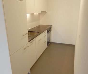 Dein neues zu Hause, mitten in der Stadt - Photo 2