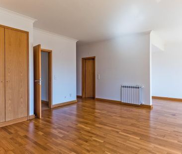 Luxury 3 bedroom Detached House for rent in Oeiras, Portugal - Photo 5