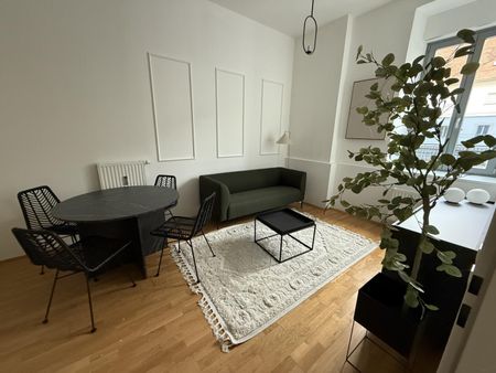 + Grazer Juwel + Helle möblierte 2-Zimmer Wohnung mit Altbau-Charme und durchdachter Raumaufteilung! - Photo 4