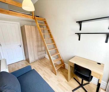 3 bedroom apartment to rent - Photo 6