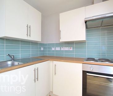 1 Bed property for rent - Photo 3