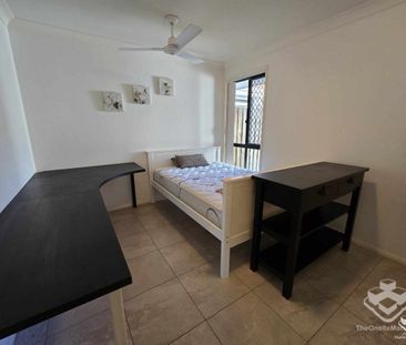 Furnished Villa with swimming pool - Photo 3