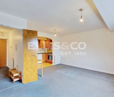 William Perkin Court, UB6, Greenford - Photo 1