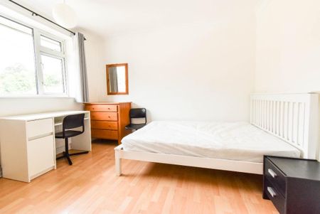 5 bedroom terraced house to rent - Photo 3