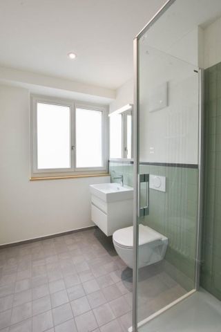 2.5-Zimmerwohnung mit grosszügiger Terrasse! - Photo 3
