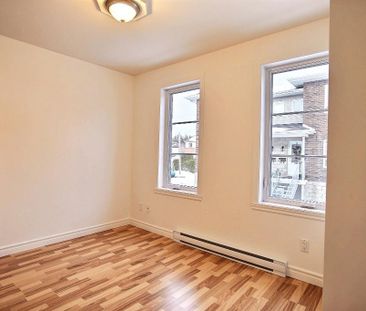 4½ 20308 Henri Bourassa à Charlesbourg (1e décembre) - Photo 1