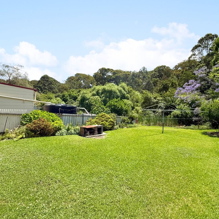 20 Princes Avenue, Charlestown - Photo 1