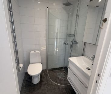 Ladugårdsgärdet - 2rok - tillsv - 20.700kr/mån - Photo 2