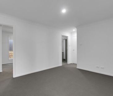 Stylish Family Living at Its Finest - Photo 4