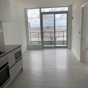 For Lease - 5 Buttermill Avenue Unit# 2111, Vaughan, Ontario - Photo 2