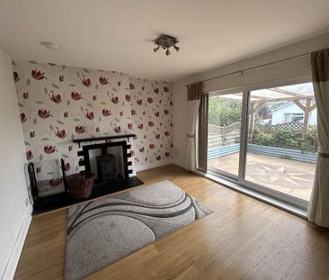 3 bedroom semi-detached house to rent - Photo 4