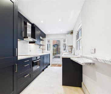 2 bedroom terraced house to rent - Photo 5