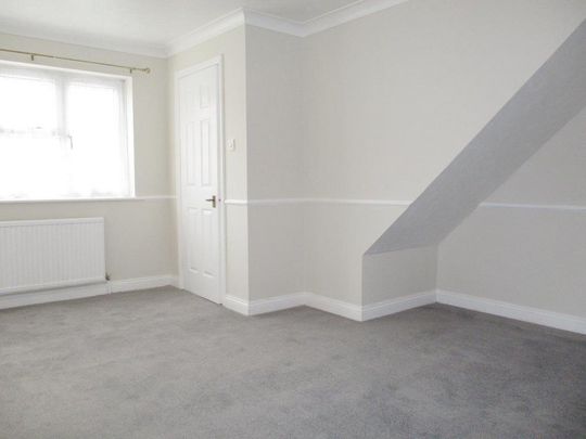 2 bedroom semi-detached house to rent - Photo 1