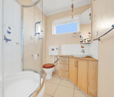 Neat Apartment in the Heart of Noble Park - Photo 4