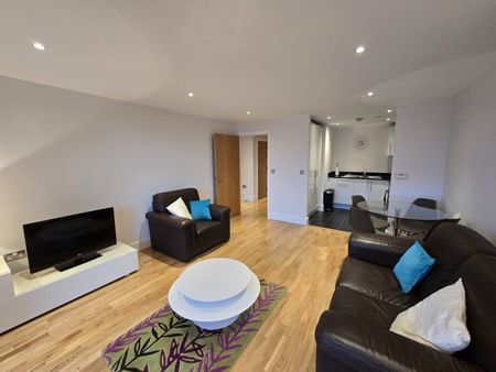 1 Bed Flat, Merryweather Place, SE10 - Photo 4