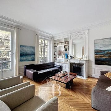 Appartement • Auteuil Sud - Photo 1