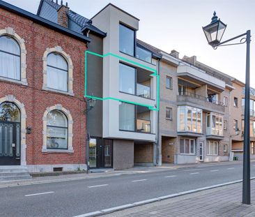 MODERN INSTAPKLAAR APPARTEMENT MET 2 SLAAPKAMERS AAN HET CENTRUM VA... - Photo 2