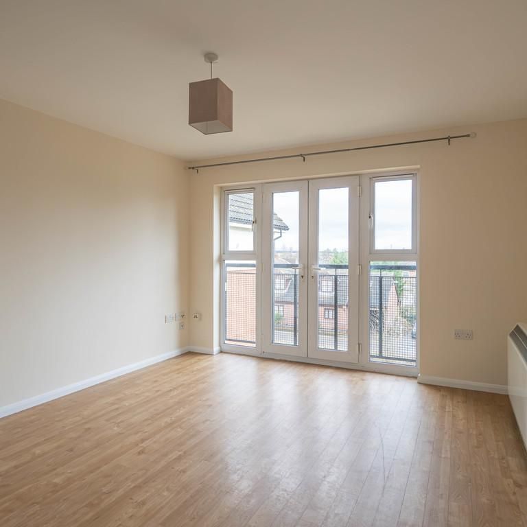 2 bedroom apartment to rent - Photo 1