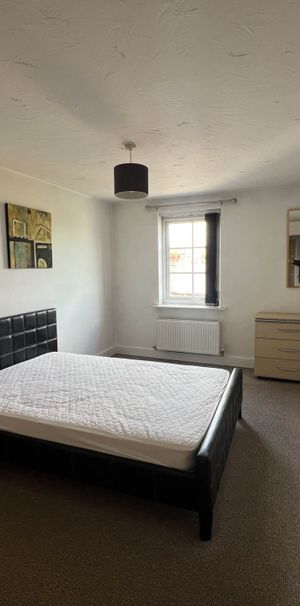 Elphins Drive, Wilderspool Park, Warrington - Photo 1