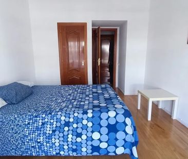 Paseo de la Castellana, Madrid, Community of Madrid 28046 - Photo 2