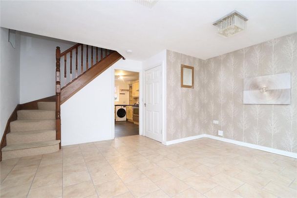 4 bedroom terraced house to rent - Photo 1