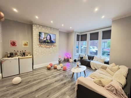 7 bedroom house to rent - Photo 2